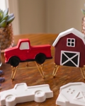 Country Harvest Truck & Barn Craft Set