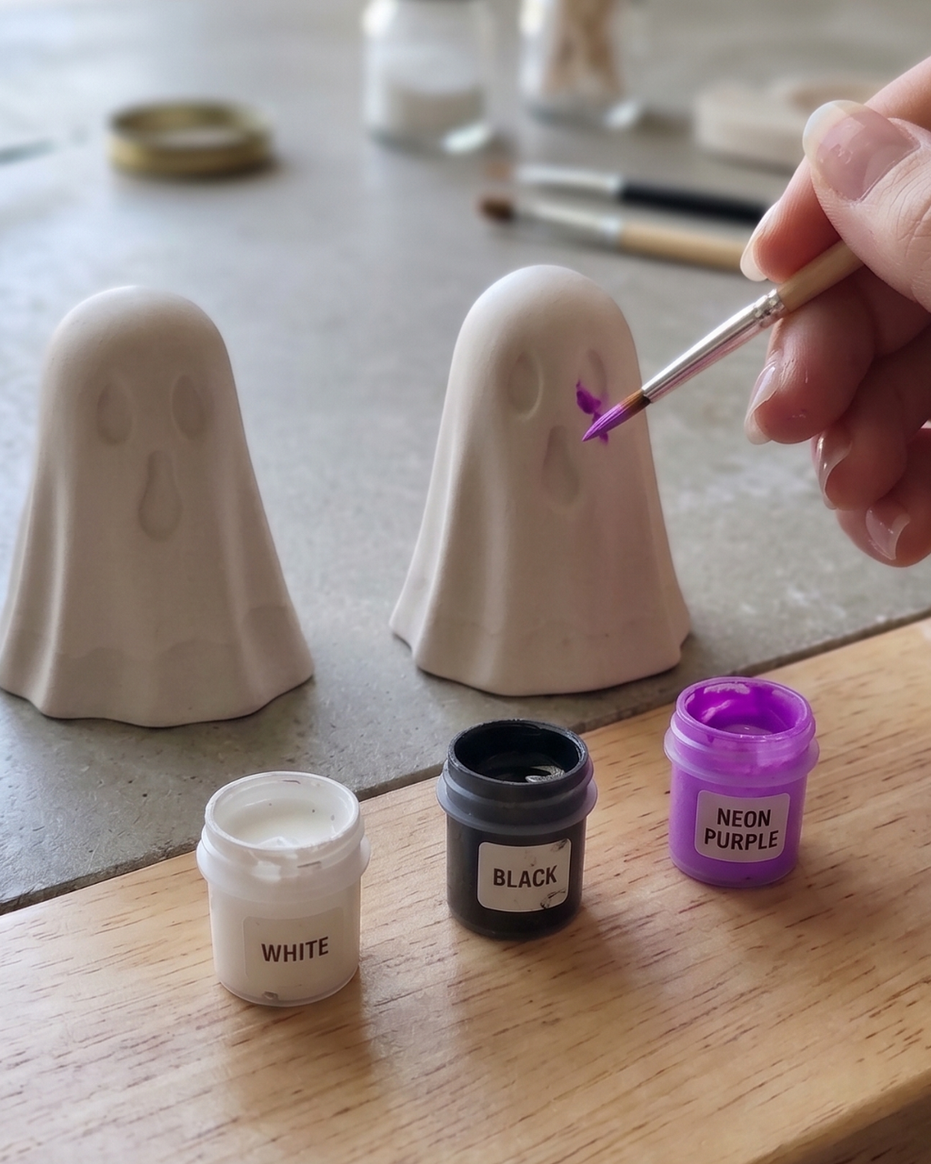 DIY Halloween Paint Kit - 2 Plaster Ghost Figurines with Paint Brushes & Neon Purple Paint